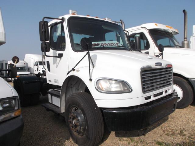 Image #0 (2007 FREIGHTLINER M2 S/A 5TH WHEEL)